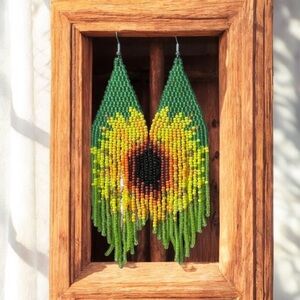 Vibrant Summer Sunflower pattern beaded tassel earrings. New.